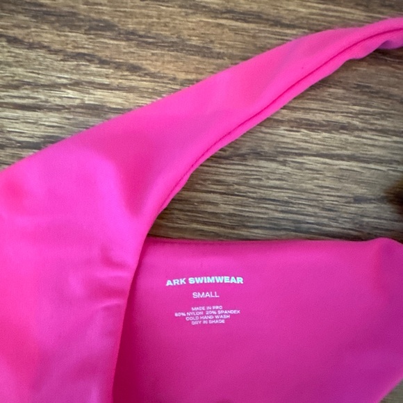 ARK swim Pink Bikini Set - Picture 4 of 7